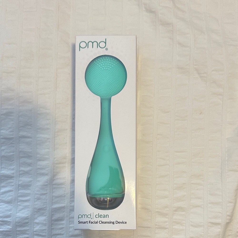 PMD Clean Facial Device in Aqua